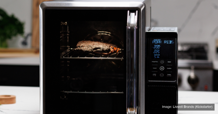 SmoqeX indoor pellet smoker
